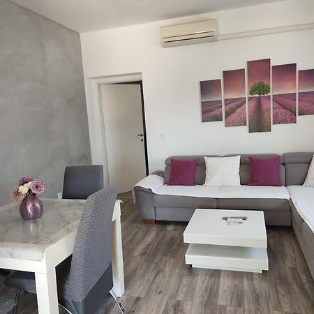 Apartman Kiara Kaštela المظهر الخارجي الصورة